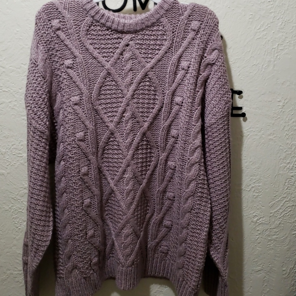 Universal Thread mauve sweater